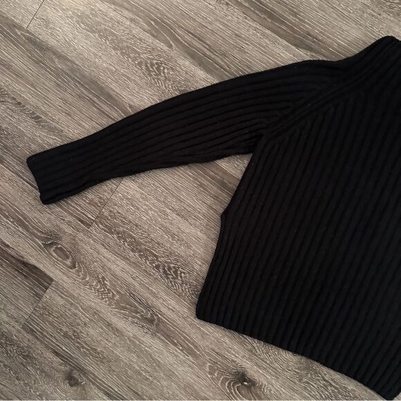 Bassike Knit chunky wool sweater - Picture 8 of 9